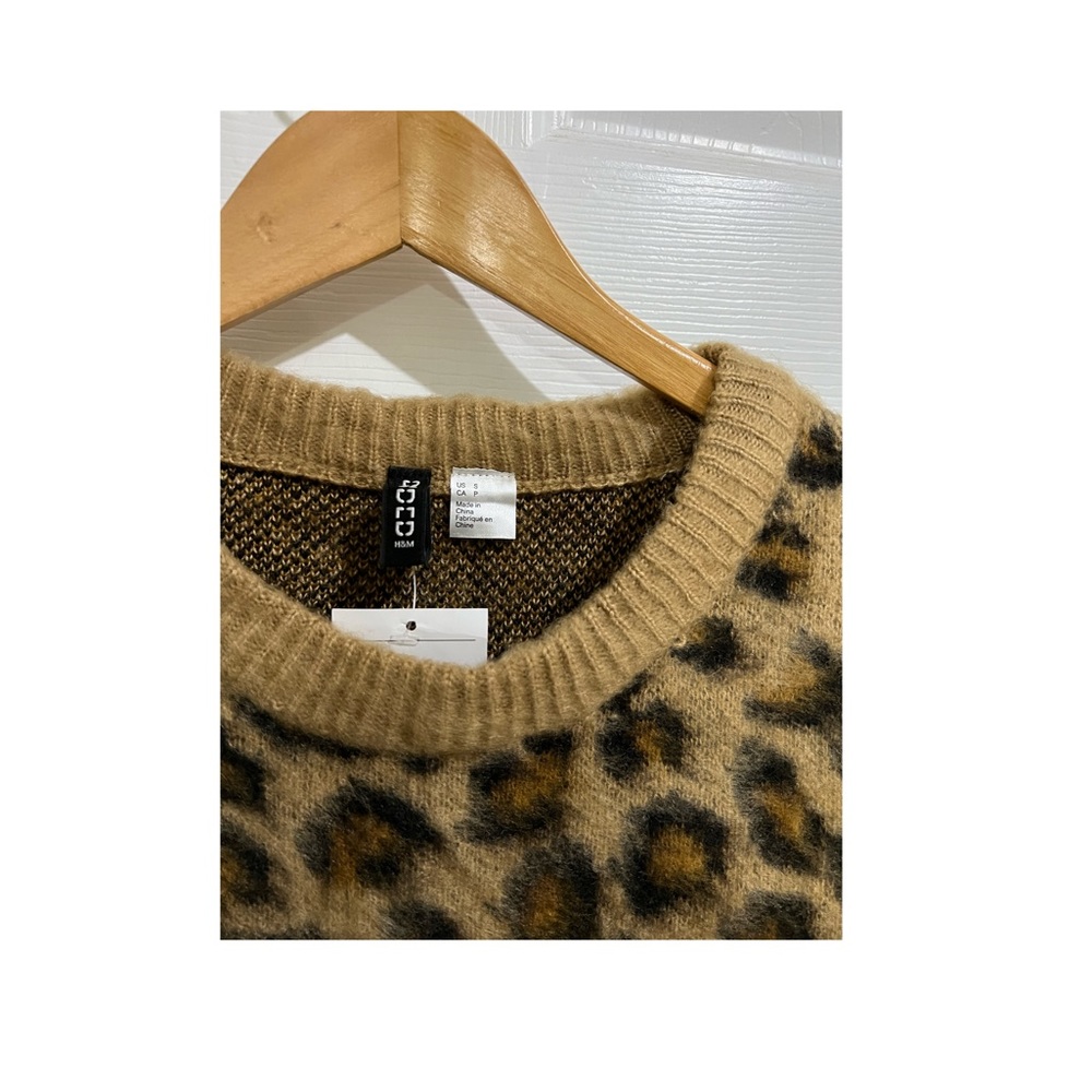 H&M leopard knit sweater